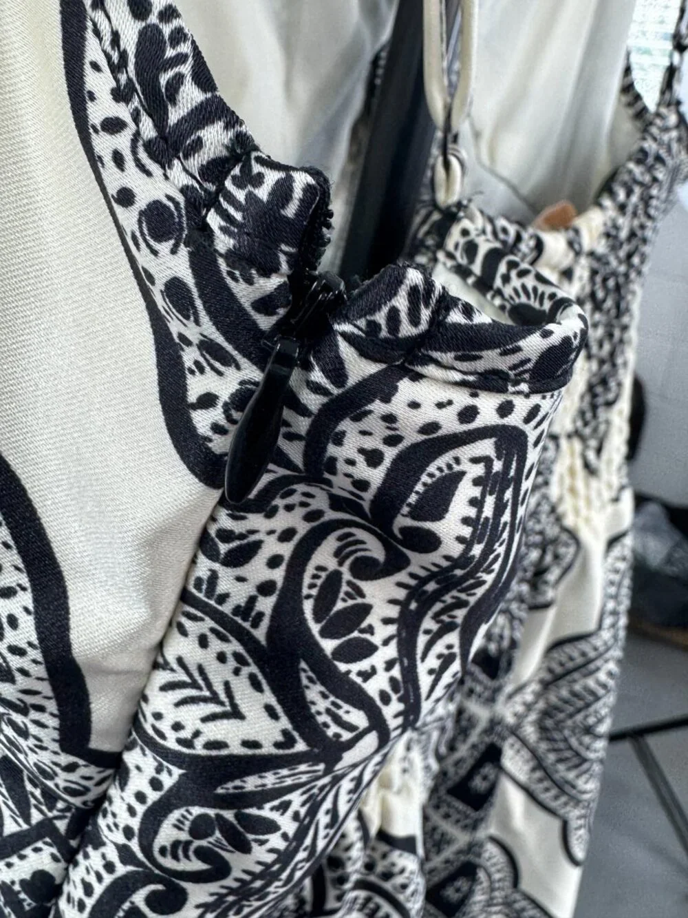 Camila Coelho Black & Cream Slip Dress‎ Size M